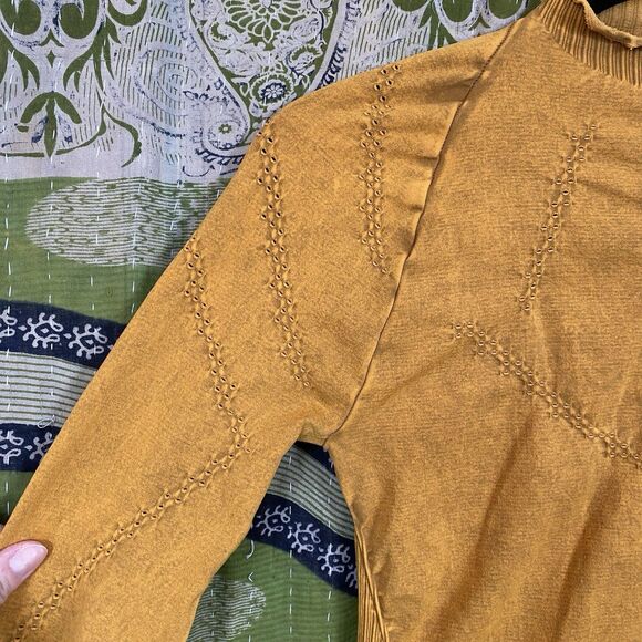 Free People Dark Mustard Good Karma Hi-Neck Layer Top Size Medium/ Large - Picture 4 of 15